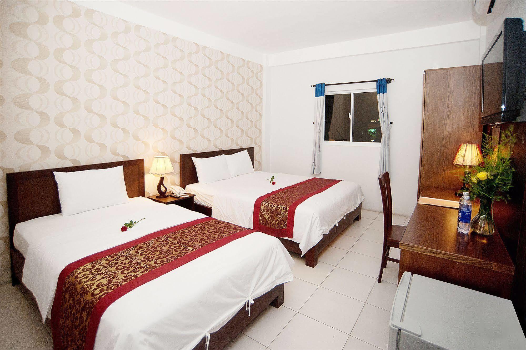 Bin Star Hotel Da Nang Exterior photo